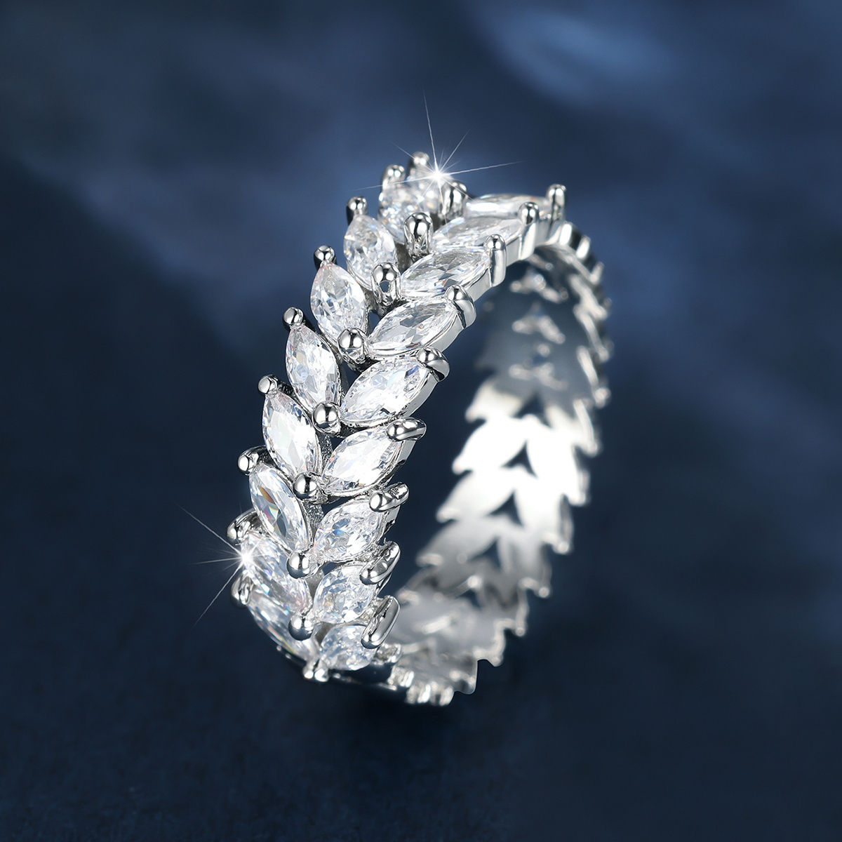 Sparkling Wheat Paved Band Ring with Shining Zirconia - Multiple Color Options